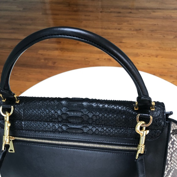 Authentic Celine Trapeze Black Python Leather Bag - Picture 4 of 7